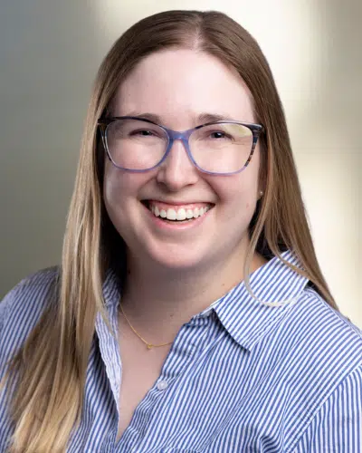 Leirdahl Headshot Emma Leirdahl, Internal Medicine Physician at Lakeview Clinic.