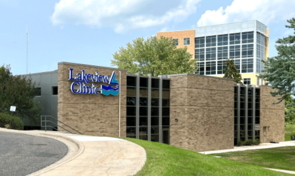 Picture of Lakeview Clinic in Waconia, MN.